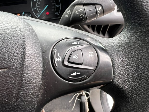 Ford Transit Connect LWB L2H1 Low Roof Trend Sensors Cam EURO 6 NO VAT 38