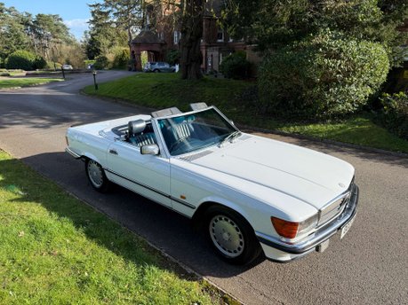 Mercedes-Benz 300 3.0 SL Convertible 2dr Petrol Automatic (188 bhp)