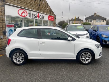 Volkswagen Polo SE TSI 6