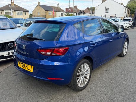 SEAT Leon TDI SE DYNAMIC 6