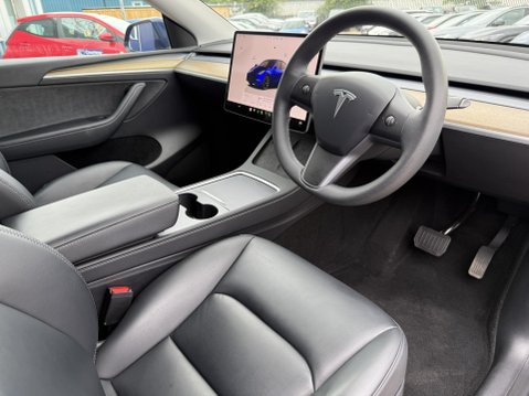 Tesla Model Y (Dual Motor) Long Range SUV 5dr Electric Auto 4WDE (384 bhp) 2