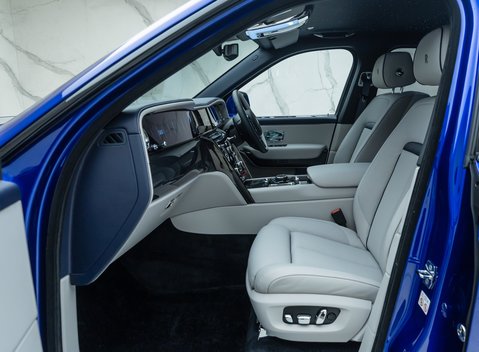 Rolls-Royce Cullinan Series II BLACK BADGE 20