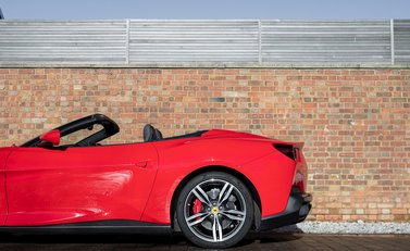 Ferrari Portofino 34