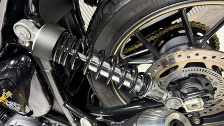 Triumph Street 900 2018 ONLY 7K LONG MOT MODERN RETRO 900CC 20