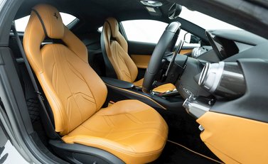 Ferrari 812 Superfast 10