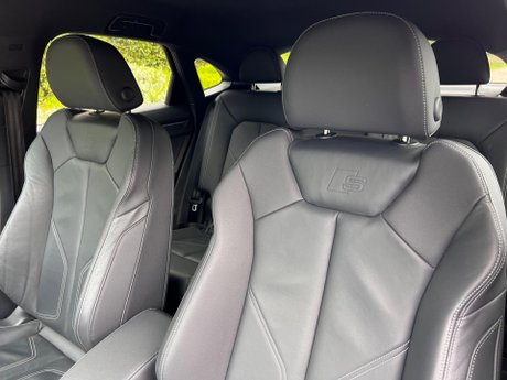 Audi Q3 1.5 TFSI CoD 35 Black Edition Sportback S Tronic Euro 6 (s/s) 5dr 33