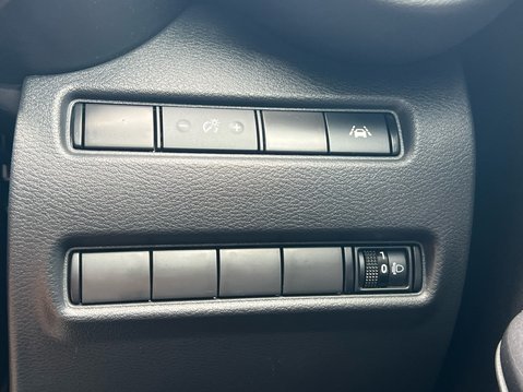 Nissan Juke N-CONNECTA 35