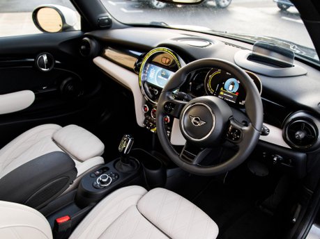 Mini Hatch COOPER S LEVEL 3