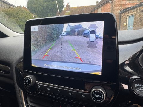 Ford Fiesta Fiesta Titanium 5 door 1.0L EcoBoost 125PS mHEV FWD 6-Speed Manual 15