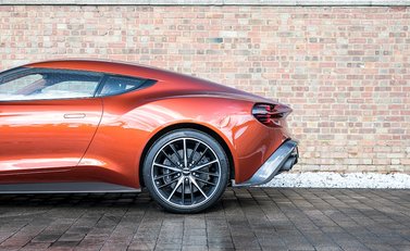 Aston Martin Zagato Vanquish Coupe 30