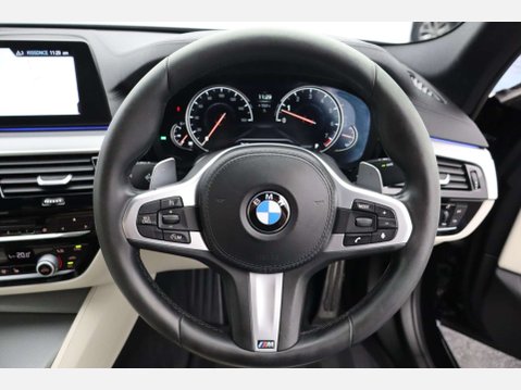 BMW 5 Series 3.0 540i xDrive M Sport Auto 4WD 4dr 37