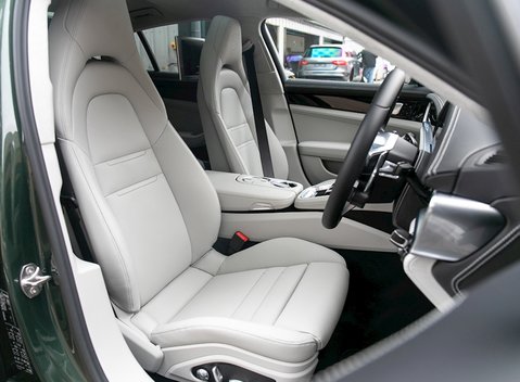Porsche Panamera Turbo S E-Hybrid 12