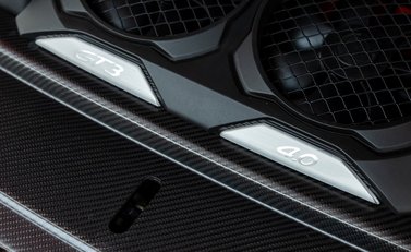 Porsche 911 GT3 (991.2) 32