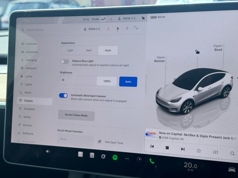Tesla Model Y (Dual Motor) Long Range SUV 5dr Electric Auto 4WDE (384 bhp) 23