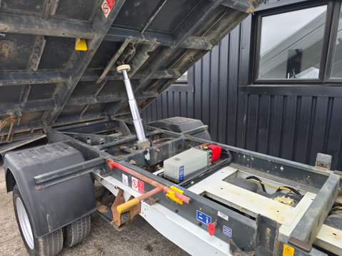 Ford Transit 350 SRW 7