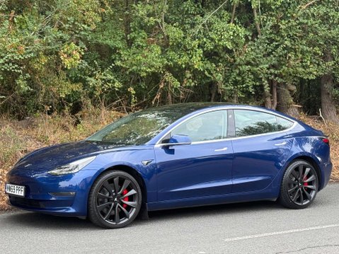 Tesla Model 3 Model 3 Performance AWD 4WD 4dr 14