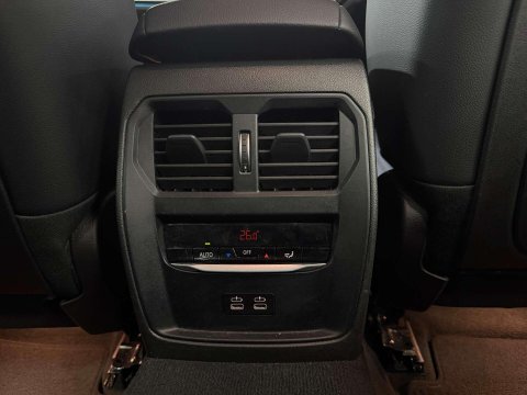 BMW 3 Series 2.0 330e 12kWh M Sport Saloon 4dr Petrol Plug-in Hybrid Auto Euro 6 (s/s) ( 53