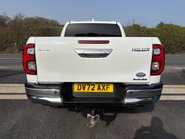 Toyota Hilux Invincible 4WD D-4D Double Cab Pickup 10
