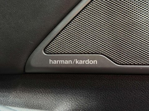 BMW M5 4.4 V8 Saloon 4dr Petrol Steptronic xDrive Euro 6 (s/s) (600 ps) 74