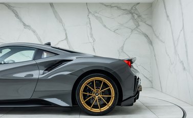 Ferrari 488 Pista 42