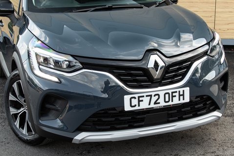 Renault Captur EVOLUTION TCE MHEV 10