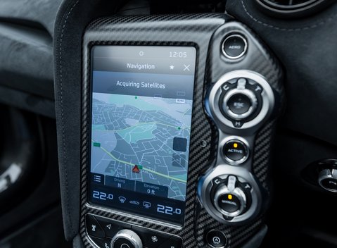 McLaren 765LT Spider 27