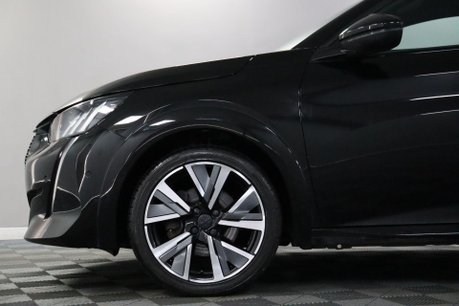 Peugeot 208 PURETECH GT LINE S/S 27