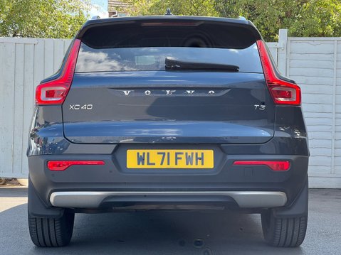 Volvo XC40 1.5 T3 R-Design SUV 5dr Petrol Auto Euro 6 (s/s) (163 ps) 9