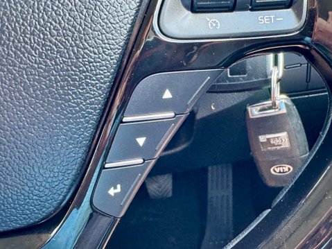 Kia Ceed CRDI 3 ECODYNAMICS 24