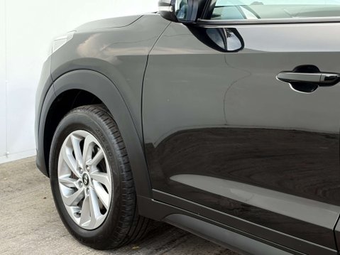 Hyundai TUCSON 2.0 Tucson SE Nav Blue Drive 2WD CRDi 5dr 35