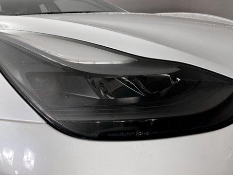 Tesla Model 3 (Dual Motor) Long Range Saloon 4dr Electric Auto 4WDE (346 ps) Full Leather 9