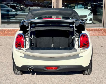 Mini Convertible 1.5 Cooper Classic Auto 2dr 65