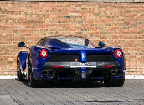 Ferrari LaFerrari 23