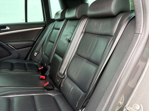 Volkswagen Tiguan 2.0 Tiguan R-Line Edition TDI BlueMotion Technology 4Motion Semi-Auto 4WD 5 61