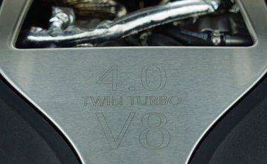 Aston Martin DBX 707 42