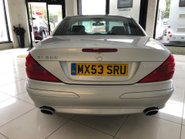Mercedes-Benz SL Series SL500 V8 22