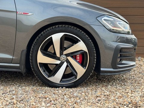 Volkswagen Golf 2.0 Golf GTi Performance TSi 5dr 14