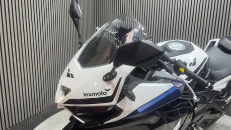 Lexmoto LXR 2023 1K 125CC SPORTS BIKE 1 OWNER LONG MOT 26