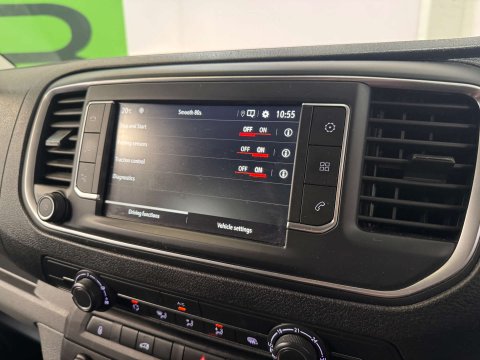 Vauxhall Vivaro 1.5 Vivaro F2900 Dynamic S/S 22