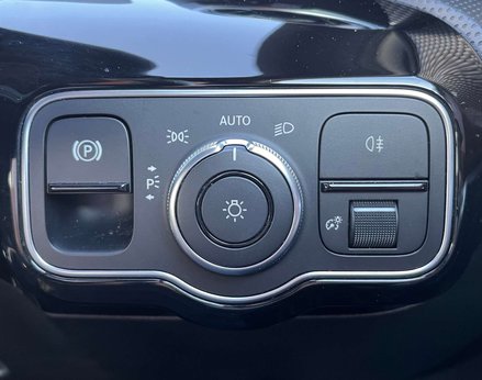 Mercedes-Benz A Class 1.5 A 180 Sport D Auto 5dr 59