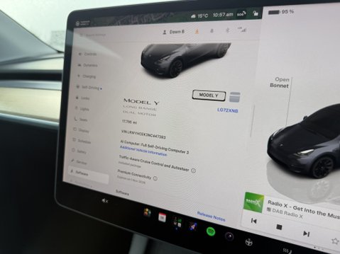Tesla Model Y (Dual Motor) Long Range SUV 5dr Electric Auto 4WDE (384 bhp) 39