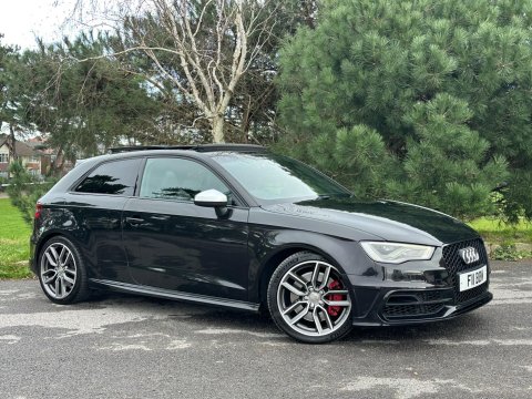 Audi S3 2.0 TFSI Hatchback 3dr Petrol S Tronic quattro Euro 6 (s/s) (300 ps) 25