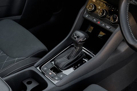 Skoda Karoq SPORTLINE TSI DSG 37