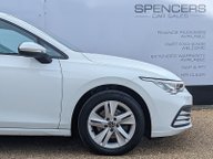 Volkswagen Golf LIFE TSI 11