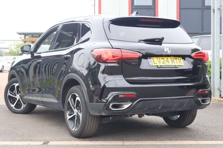 MG HS 1.5 T-GDI Trophy SUV 5dr Petrol DCT Euro 6 (s/s) (162 ps) 12