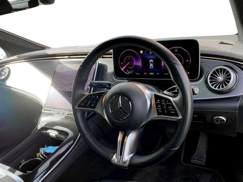 Mercedes-Benz EQE EQE 300 89kWh Sport Edition Saloon 4dr Electric Auto (245 ps) 1 Owner - Se 13