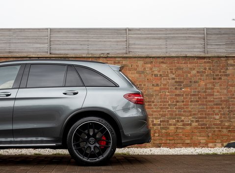 Mercedes-Benz GLC GLC 63 S 4Matic 29