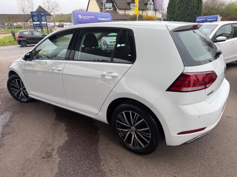 Volkswagen Golf 1.4 TSI SE Nav Euro 6 (s/s) 5dr 11