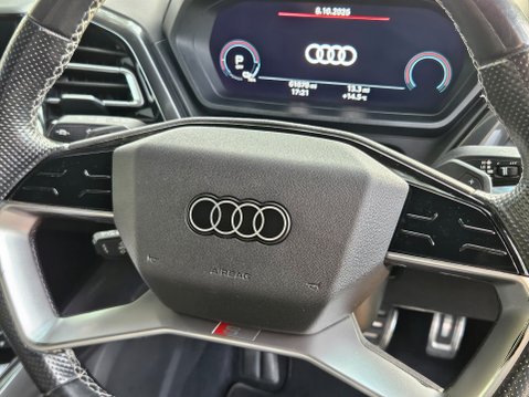 Audi Q4 SPORTBACK S LINE 25