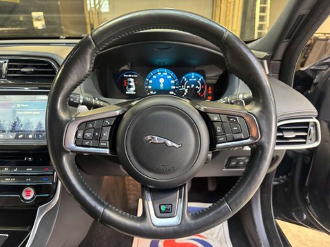 Jaguar XE 2.0 XE R-Sport D Auto 4dr 77